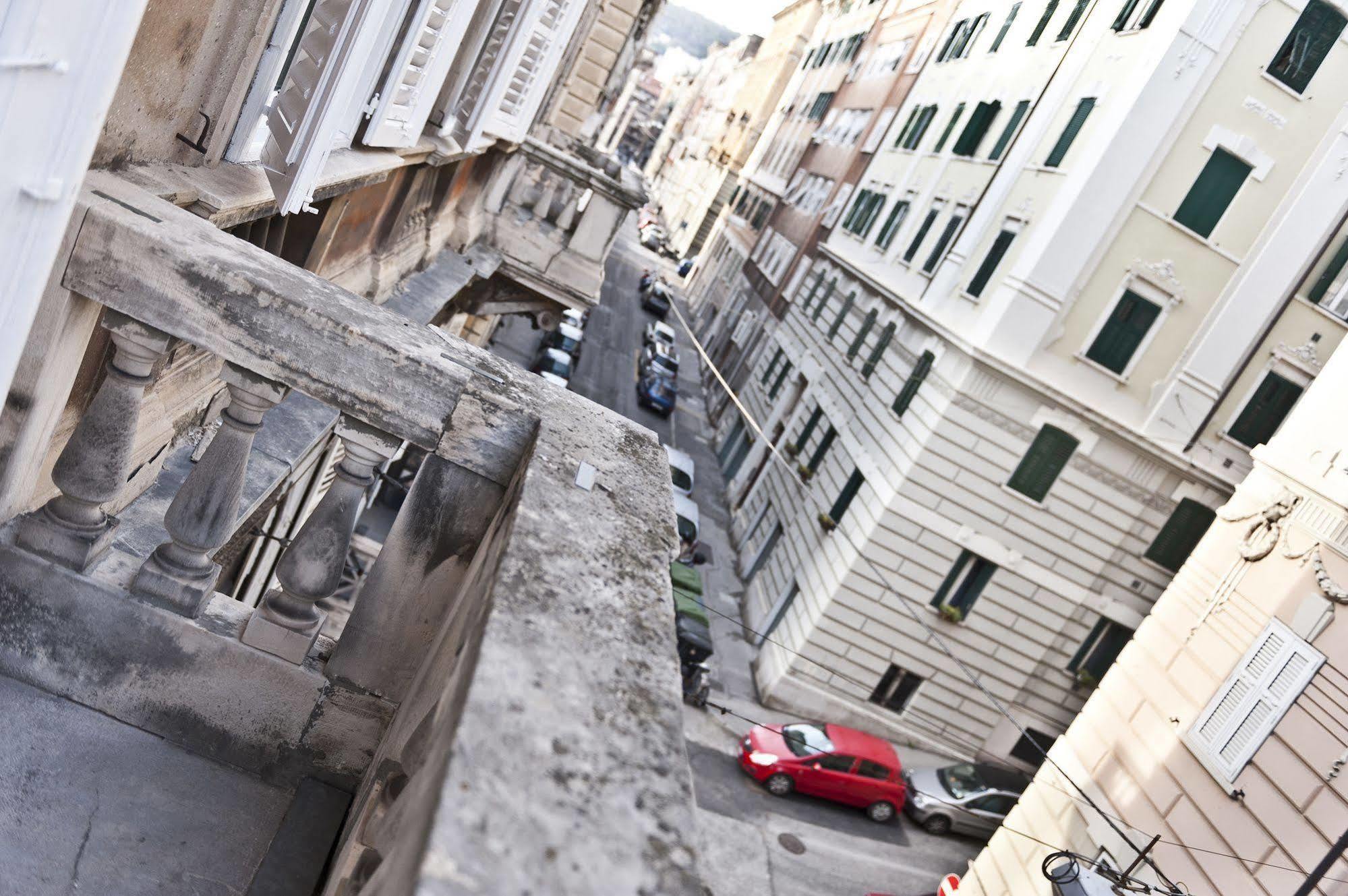 Domus Liberta - Boutique Rooms Trieste Dış mekan fotoğraf