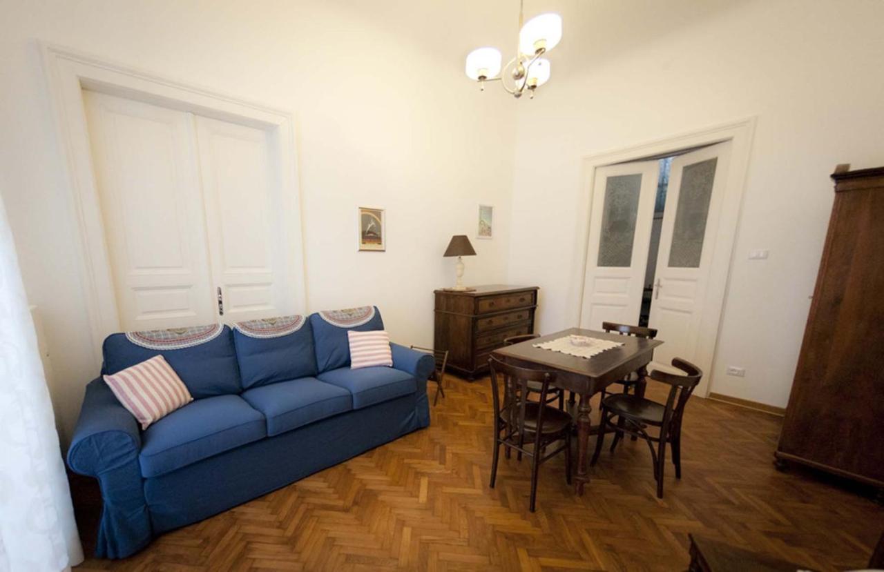 Domus Liberta - Boutique Rooms Trieste Dış mekan fotoğraf
